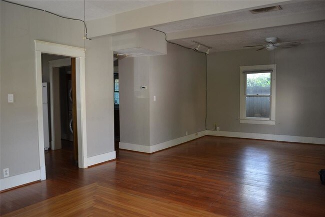 Building Photo - 3613 Audubon Pl