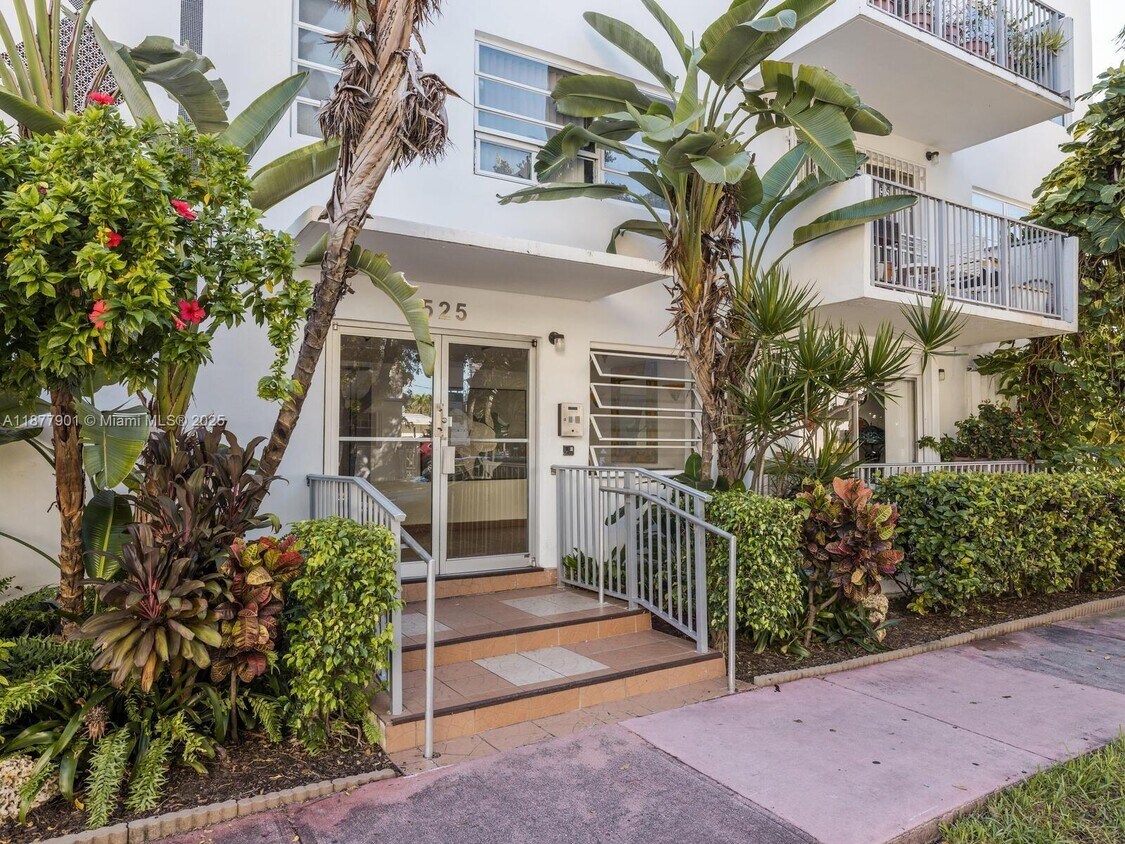 Foto principal - 525 Meridian Ave