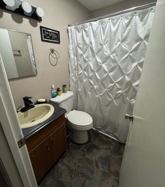 Foto del edificio - 804 10th St