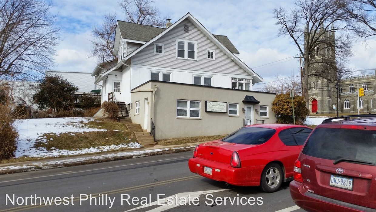 Primary Photo - 210 Huntingdon Pike