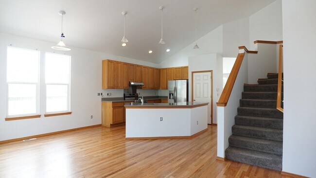 Building Photo - 3925 138th St SE