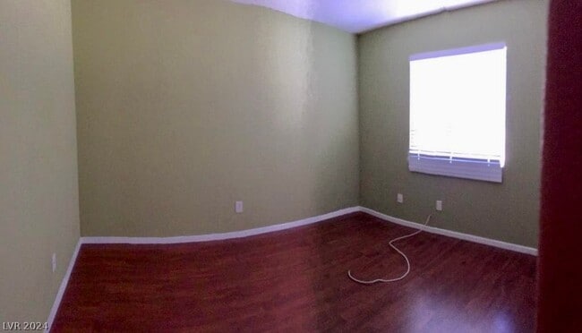 Building Photo - 830 Bladensburg St