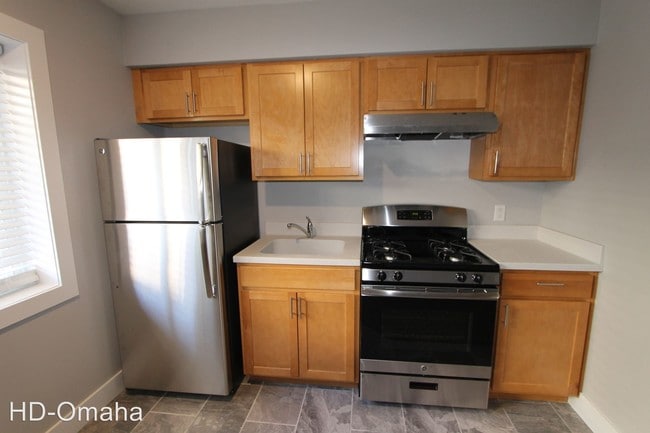 Building Photo - 1138 S 29th St