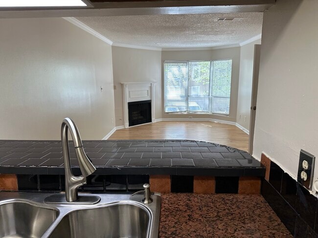 Photo - 209 14th St NE Apartment