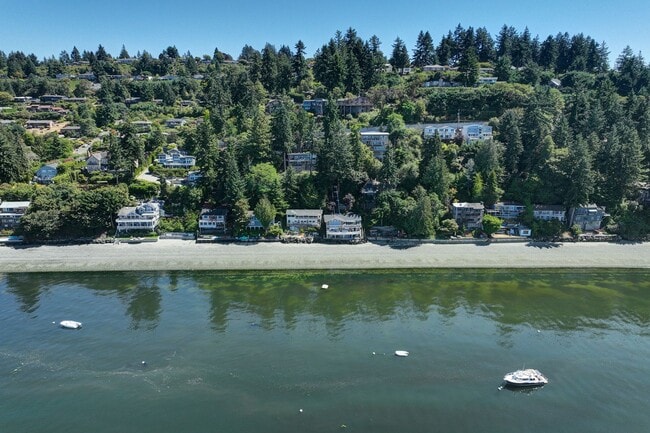 Building Photo - 3bd/2ba Burien House