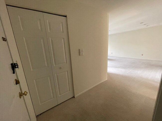 Entrance, view to the left - 56 Village Dr