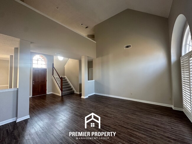 Foto del edificio - Massive 4BR/2.5BA Executive Home in Berryhill Farms | Cul-de-Sac & 3,300+ Sq Ft