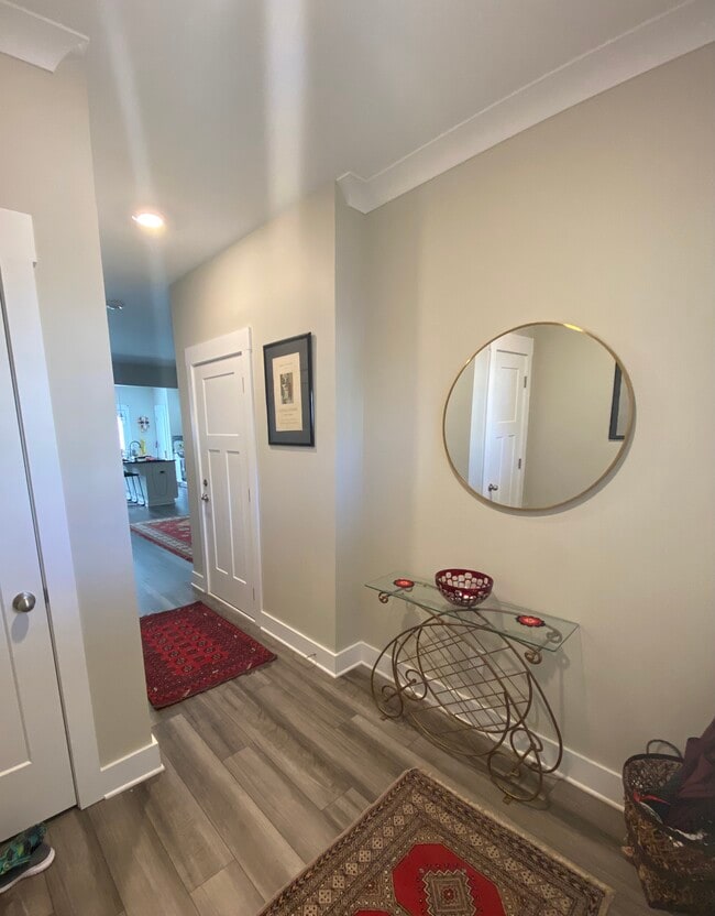 Building Photo - 64 Meteora Way