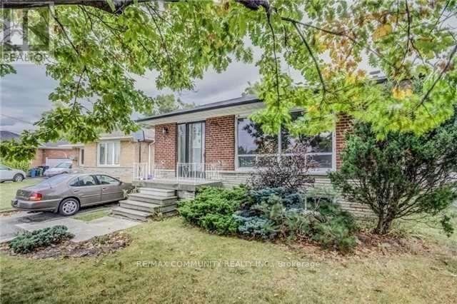 Primary Photo - 206 Crocus Dr