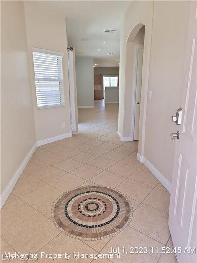 Building Photo - 4 br, 3 bath House - 2278 Bull Lake Dr