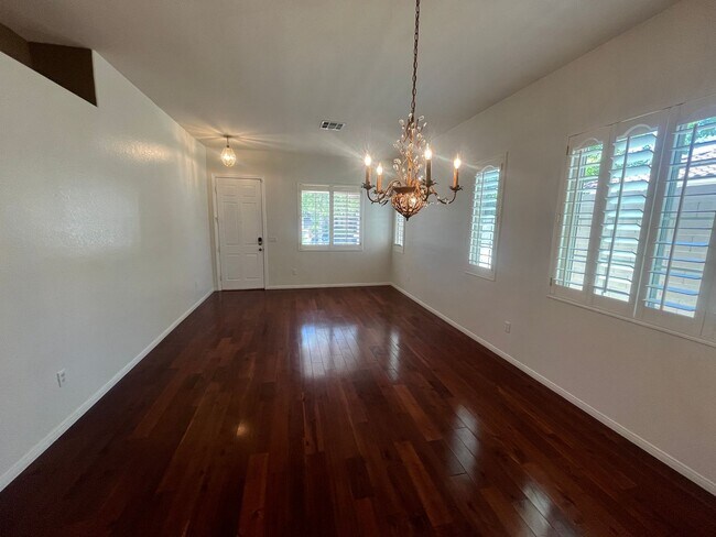 Foto del edificio - Single Story 3 bedroom-Summerlin
