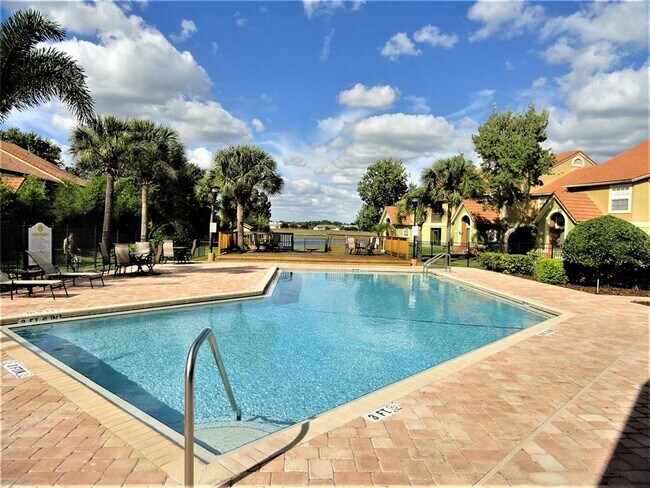 Building Photo - 405 Fountainhead Cir
