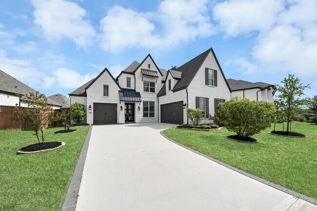 Building Photo - 7410 Blue Finch Ln