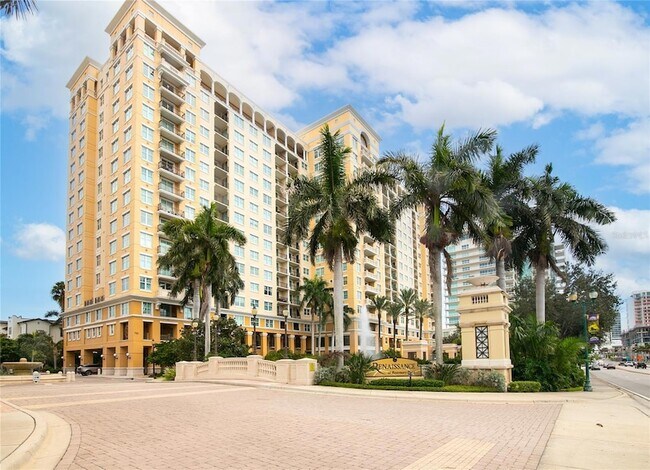 Building Photo - 750 N Tamiami Trl