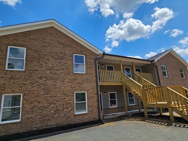 Building Photo - 9930 US-11