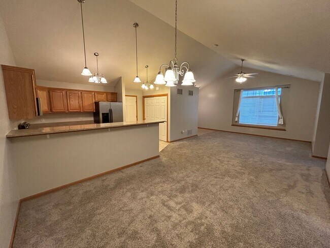 Building Photo - 8528 Flintlock Cir