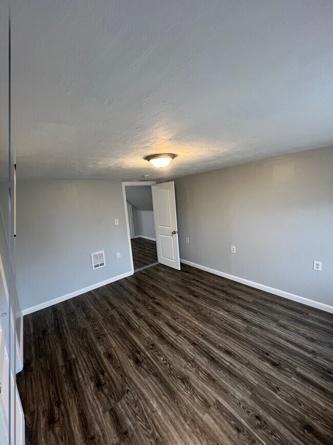 Foto del edificio - 83 Woodland St
