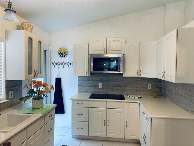 Foto del edificio - 1705 Winter Green Blvd