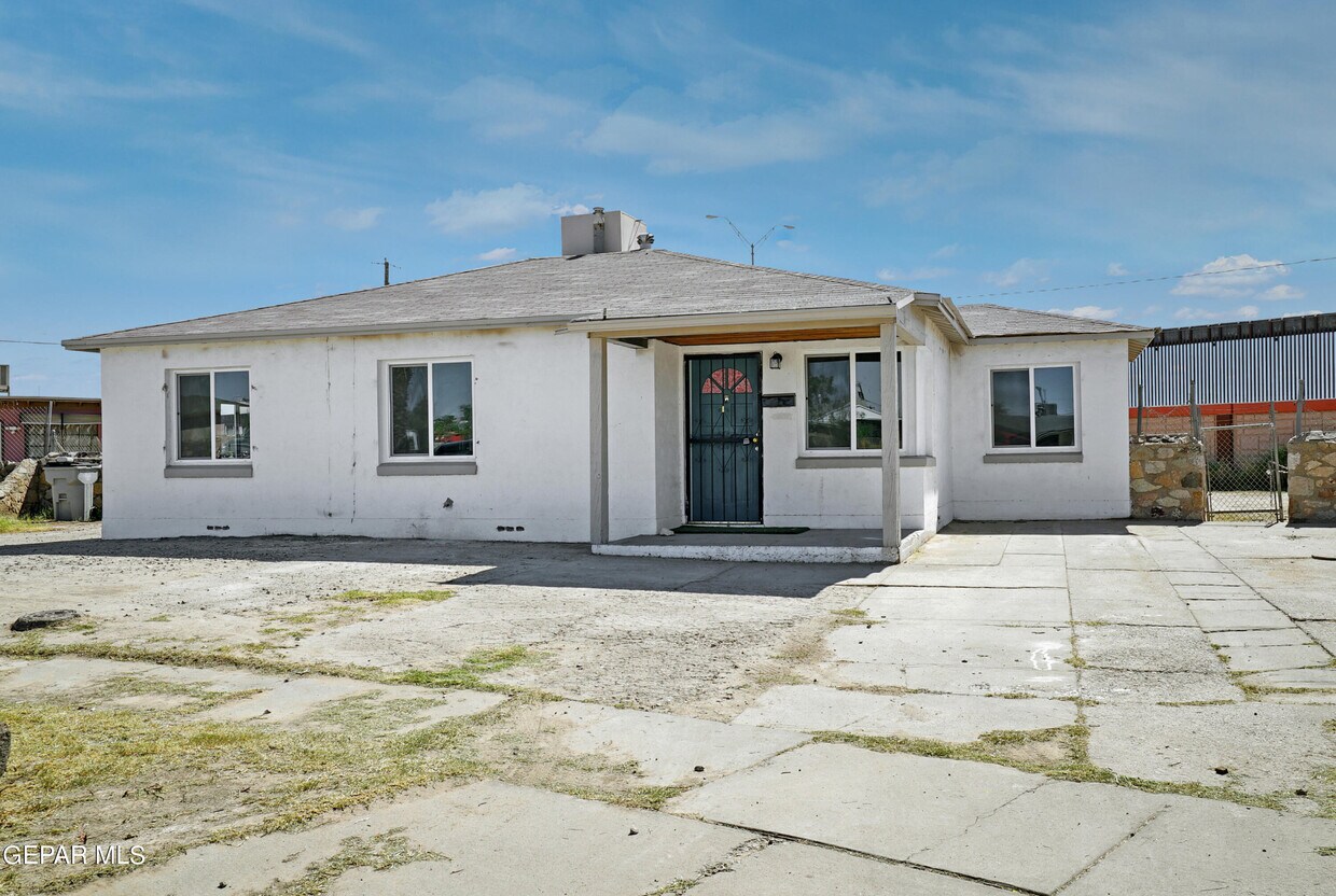 Foto principal - 536 Ben Swain Dr