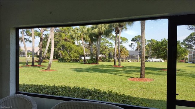 Foto del edificio - 15320 Moonraker Ct