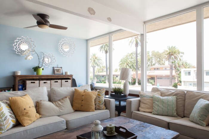 Primary Photo - 109 E Balboa Blvd #B - Available June 1, 2020
