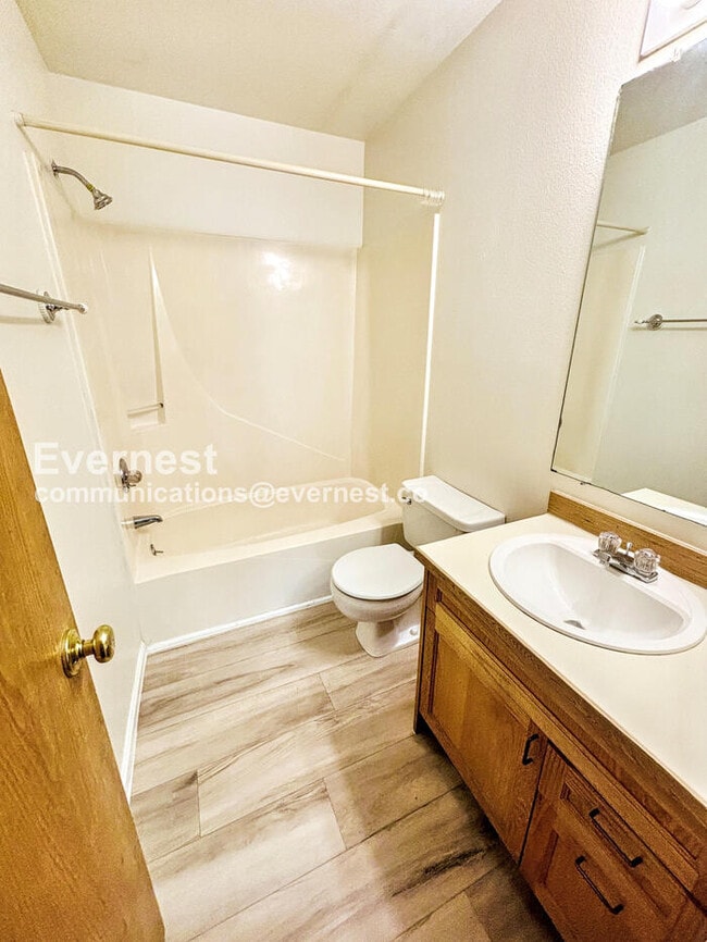 Building Photo - 1812 17th St