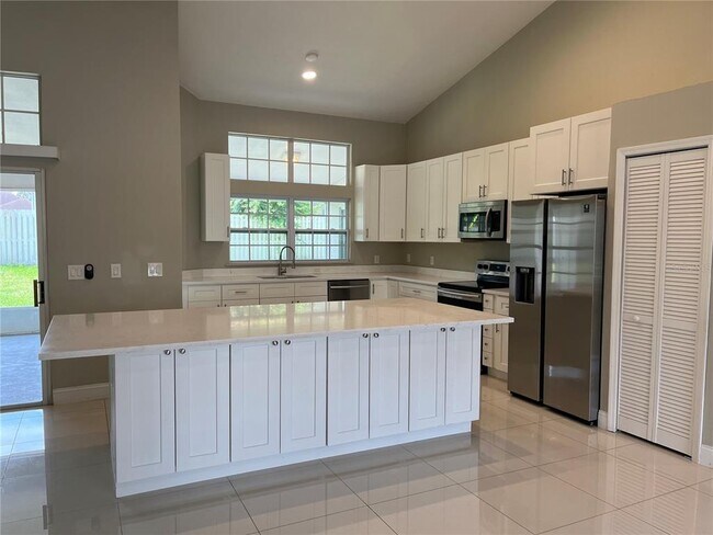 Building Photo - 3740 Ahoya Ln