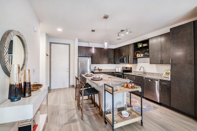 Building Photo - Cortland Hunters Creek