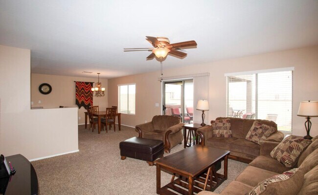 Foto del edificio - 23893 N Desert Agave St