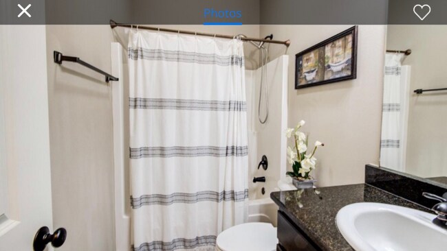 Foto del edificio - 104 Rocky Ridge St