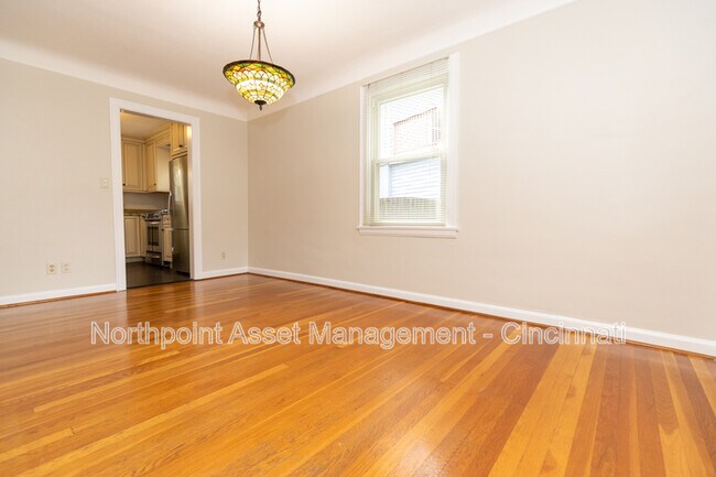 Foto del edificio - 6908 Thorndike Rd