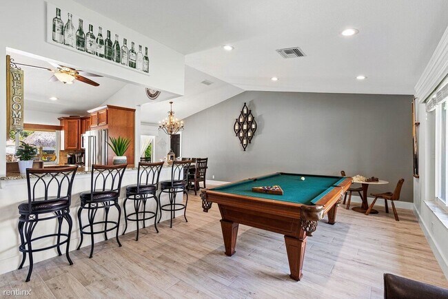 Foto del edificio - 4 br, 2.5 bath House - 13016 La Mirada Cir
