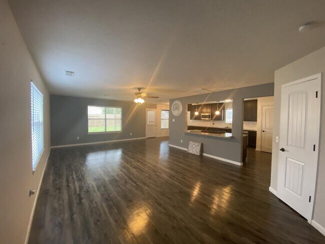 Building Photo - 21910 Siberian Elm Ln