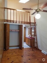 Building Photo - 222 Stribling Ave