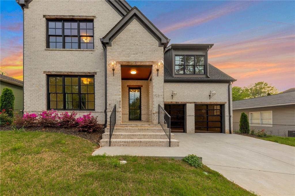 Foto principal - 1353 Sylvan Cir NE