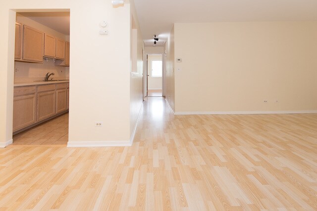 Foto del edificio - 900 N Lakeside Dr