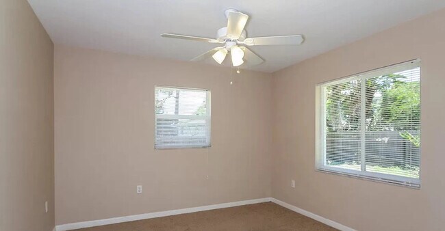 Building Photo - 1023 Horizon Rd