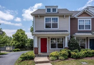 Building Photo - 3043 Harpeth Springs Dr