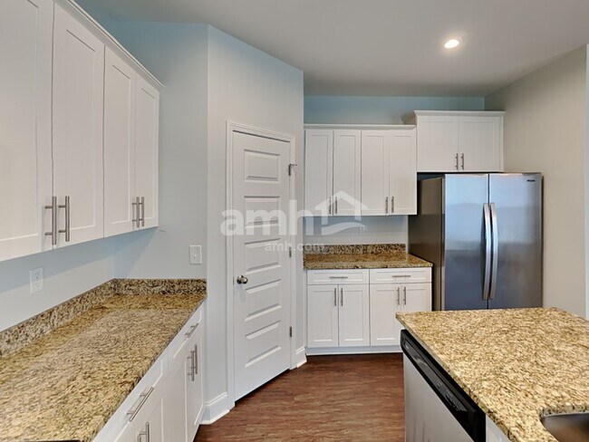 Foto del edificio - 5506 Central Grove Sq