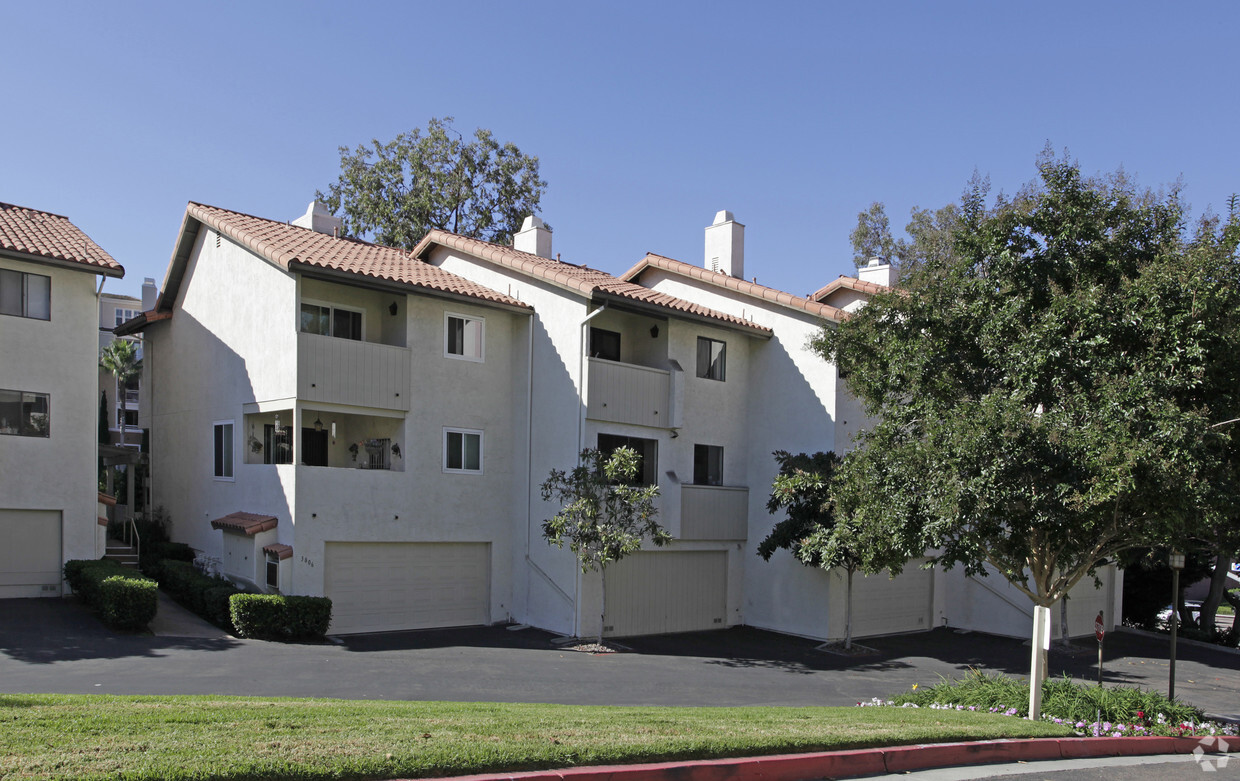 Primary Photo - La Jolla Village Tennis Club