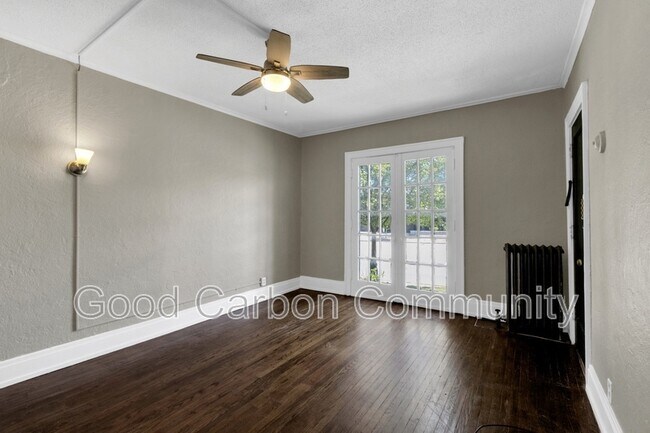 Foto del edificio - 2098 Delaware Ave