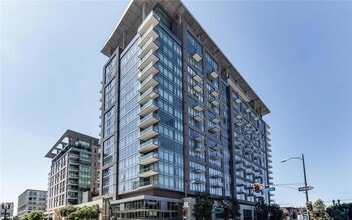 Building Photo - 1100 S Hope St