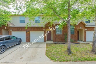 Building Photo - 2240 Hadleigh Hills Ct
