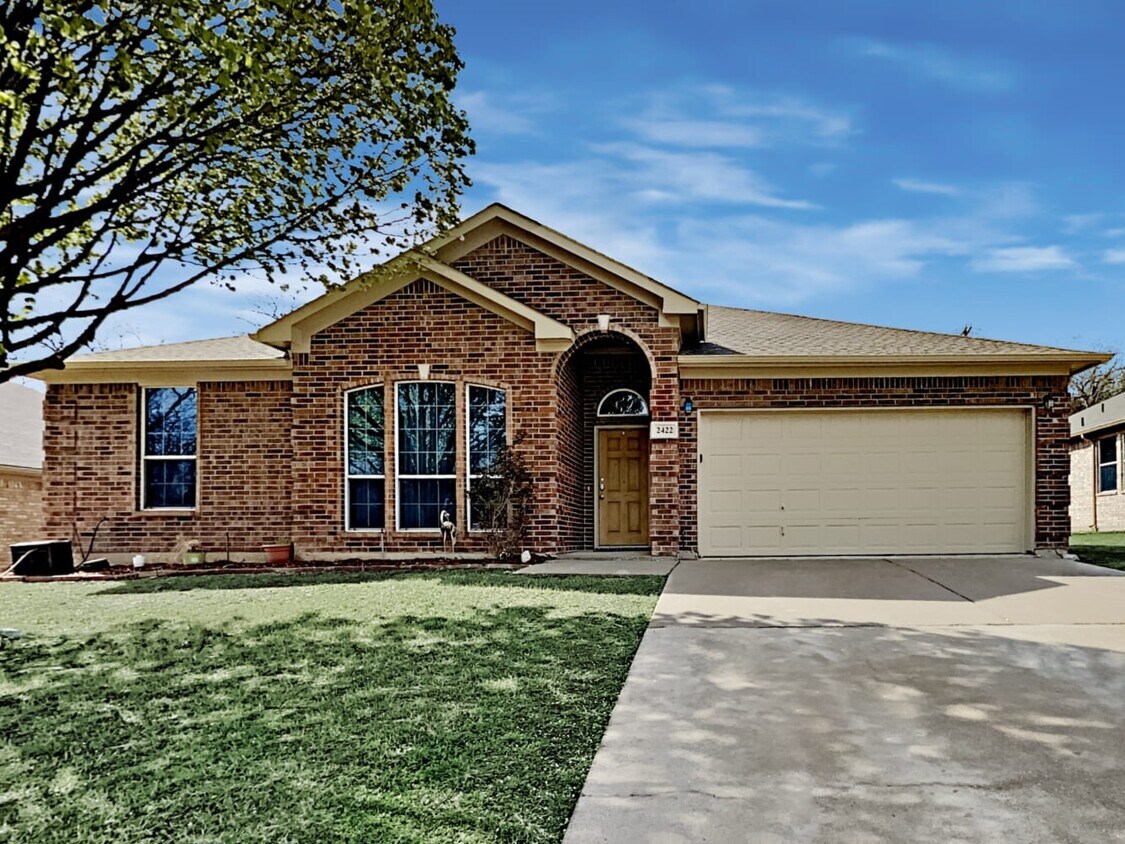2422 Scotts Meadow Ct House Rental in Weatherford, TX