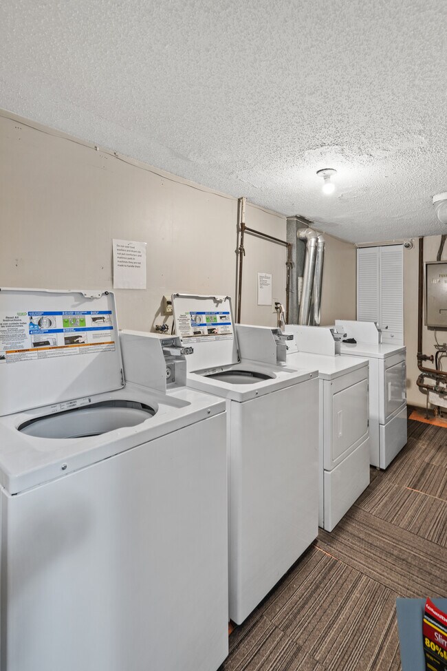 Foto del edificio - 2750-2780 Tech Dr