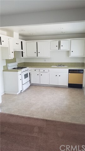 Building Photo - 12132 Downey Ave