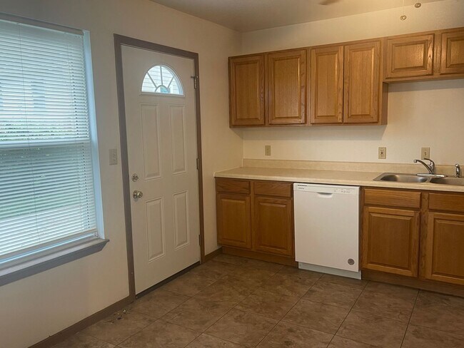 Foto del edificio - 1318 Yuma St