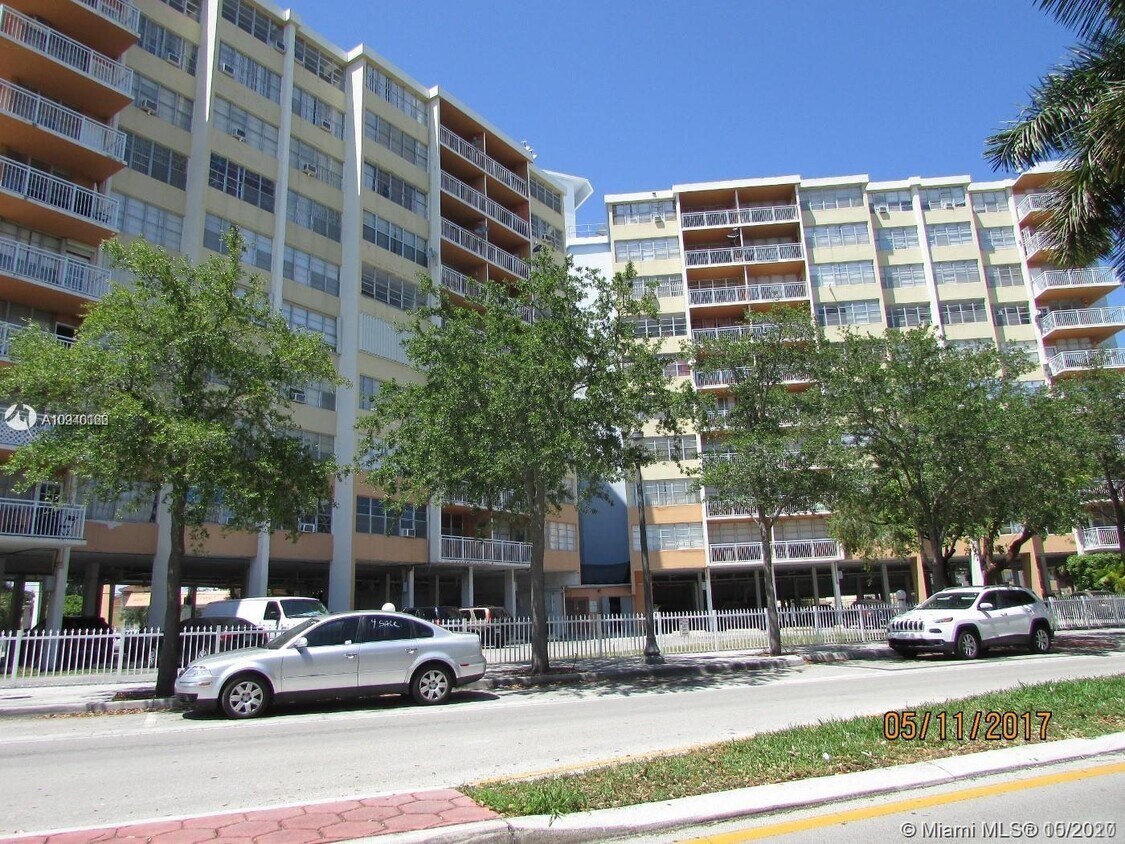 2025 NE 164th St Unit 408, North Miami Beach, FL 33162 Apartment for