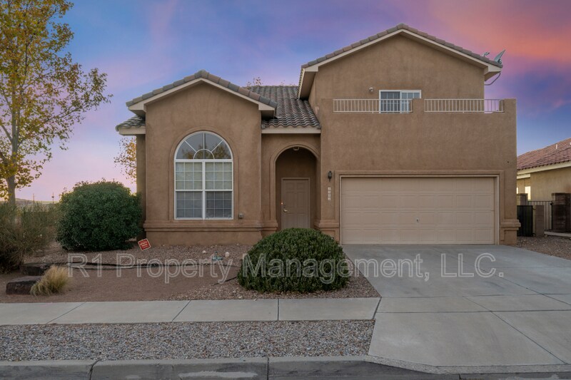 Foto principal - 9801 Basha St NW