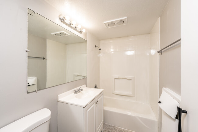 Bathroom - Oakville Towers Apartments